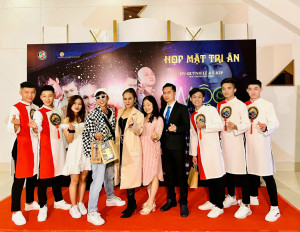 Trường Phổ Thông Nội Trú IVS rất hân hạnh được hợp tác cùng diễn viên Quỳnh Lê và ê - kíp trong dự án phim võ nhạc "Mộc".