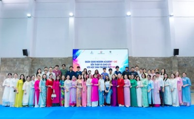 Học sinh IVS giao lưu cùng học sinh GEMS Modern Academy đến từ UAE