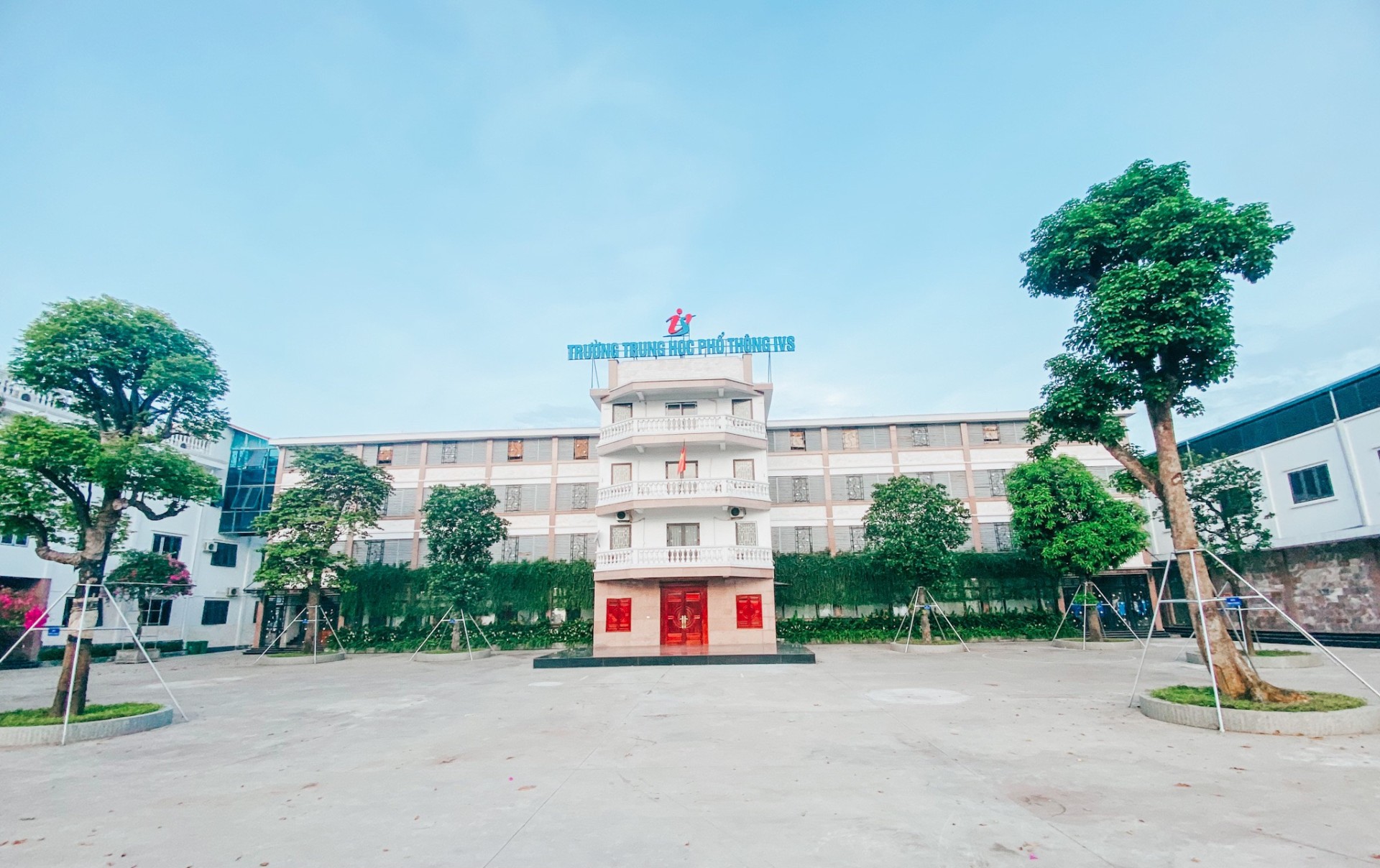 IVS Hà Nội